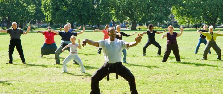 Tai-Chi-in-Park